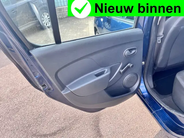 Dacia Sandero 1.2 16V Airco|carkit|4seiz 2016 Benzine 15