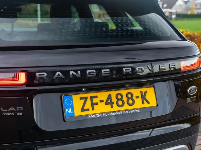 Land Rover Range Rover Velar 3.0 V6 AWD SE 2019 Diesel 25