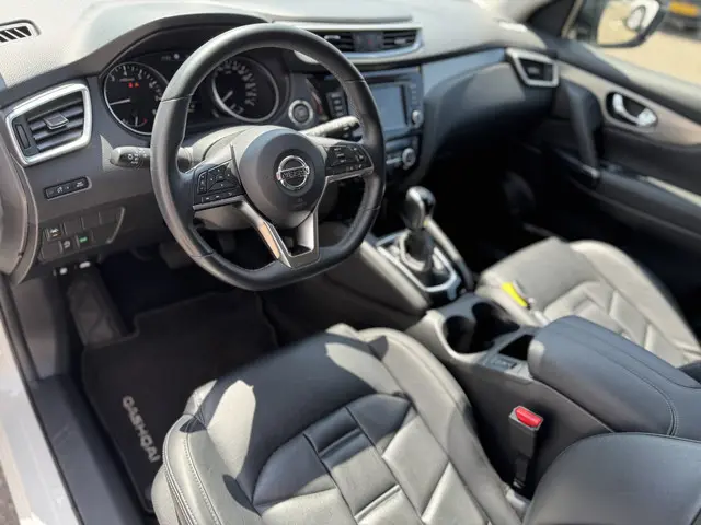 Nissan QASHQAI 1.3 DIG-T Premium Edition 2021 Benzine 19