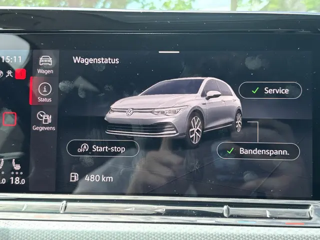 Volkswagen Golf 1.0 eTSI Life 2021 Benzine 28