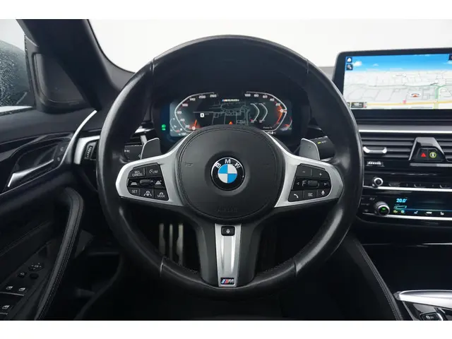 BMW 5 Serie Sedan M550i xDrive 2021 Benzine 9