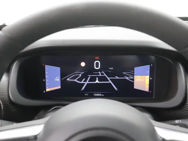 Jeep Avenger 1.2 Altitude 2024 Benzine 18