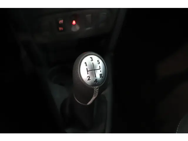 Dacia Sandero 1.0 SCe Laureate 2019 Benzine 21