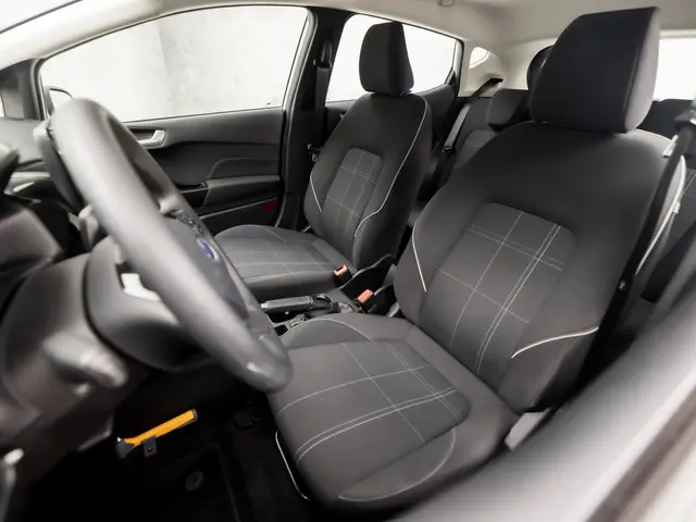 Ford Fiesta 1.1 Sport 2018 Benzine 13