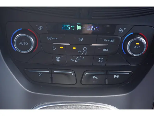 Ford Kuga 1.5 EcoBoost ST Line / Cruise 2019 Benzine 30