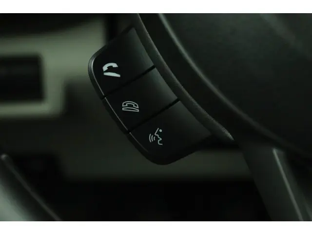 Suzuki Swift 1.2 Select Smart Hybrid 2025 Benzine 44