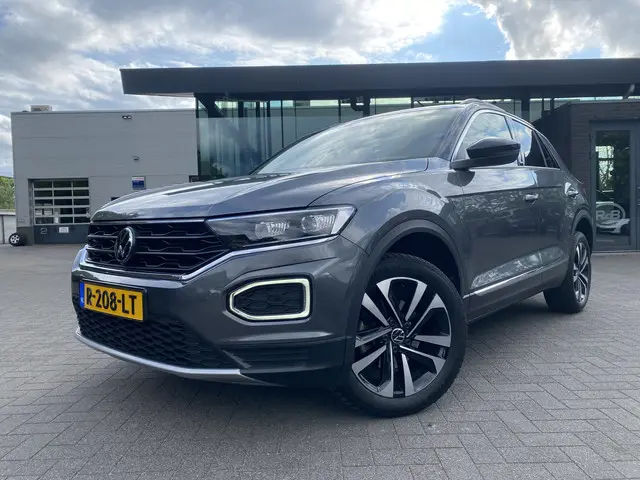 Volkswagen T-Roc 1.5 TSI Sport 2020 Benzine 4