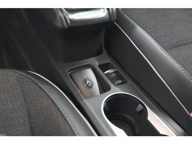 Renault Captur TCe 90 Techno 2024 Benzine 15