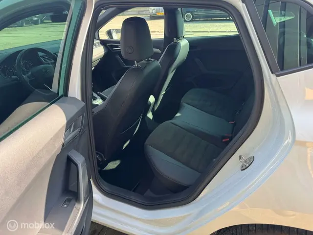 SEAT Ibiza 1.0 TGI FR Business Intense 2019 CNG 12