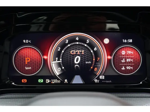 Volkswagen Golf 2.0 TSI GTI Clubsport 2021 Benzine 35