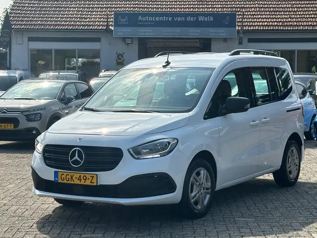 Mercedes-Benz Citan Tourer 113 Pro 2021 Benzine 2