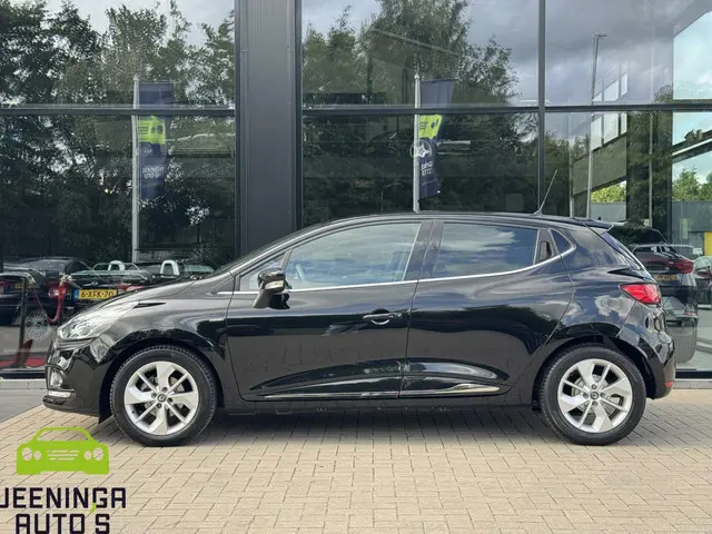 Renault Clio 0.9 TCe Limited 2018 Benzine 23