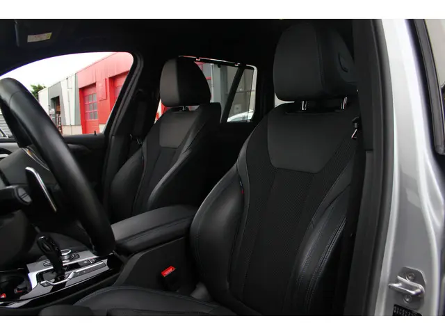 BMW X3 xDrive20i 2019 Benzine 16