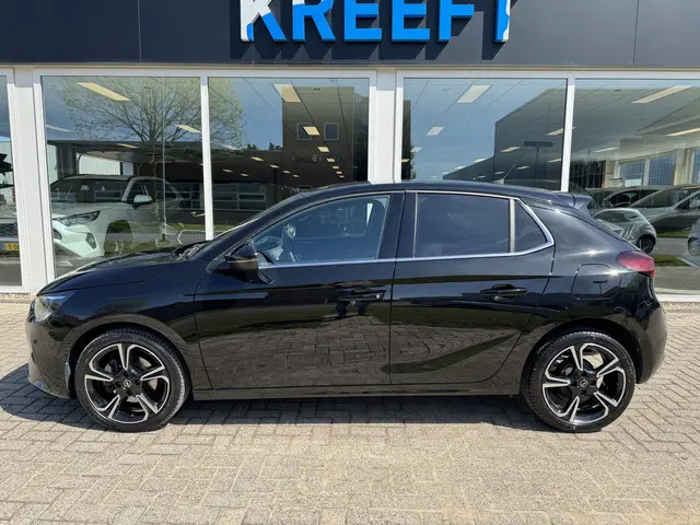 Opel Corsa 1.2 Level 4 2023 Benzine 2