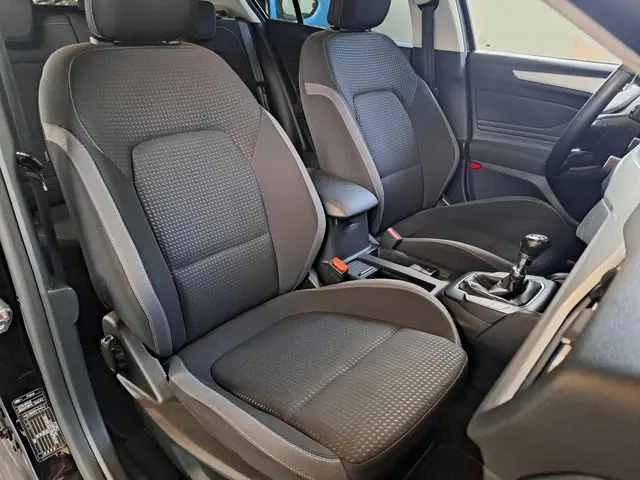 Ford Focus 1.0 EcoBoost Titanium Business 2018 Benzine 22