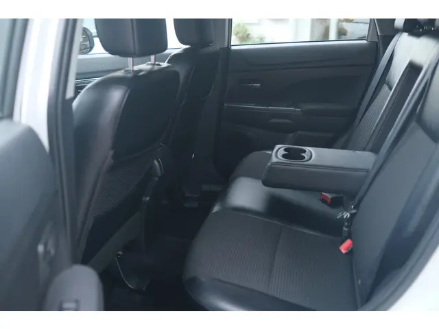 Citroën C4 Aircross 1.6 115 Collection 2014 Benzine 28