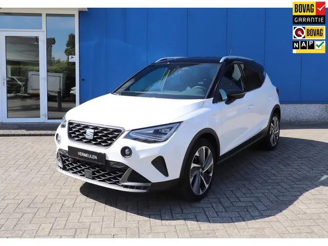 SEAT Arona 1.0 TSI FR Business Connect 2023 Benzine