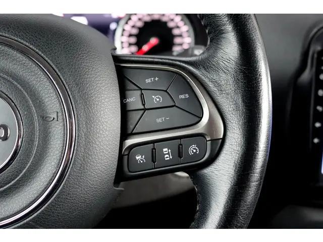 Jeep Renegade 1.3T Limited | 2018 Benzine 31