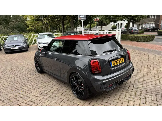 MINI Cooper Mini 2.0 John Works 2015 Benzine 9