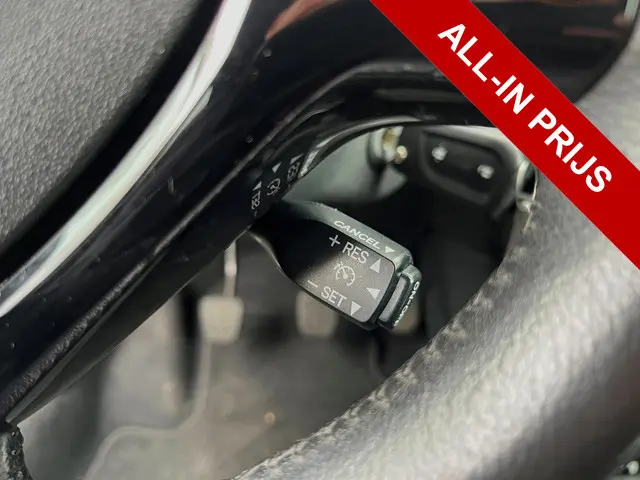 Peugeot 108 1.0 e-VTi Allure 2016 Benzine 16