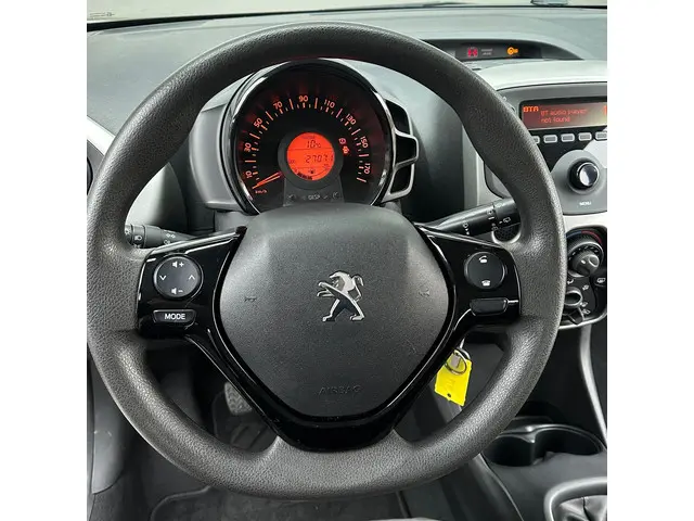 Peugeot 108 1.0 e-VTi Active TOP! 2015 Benzine 8