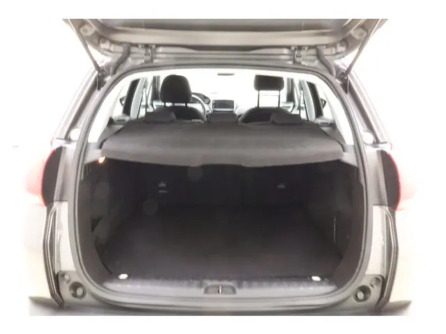 Peugeot 2008 1.2T 130pk Automaat Signature 2019 Benzine 13