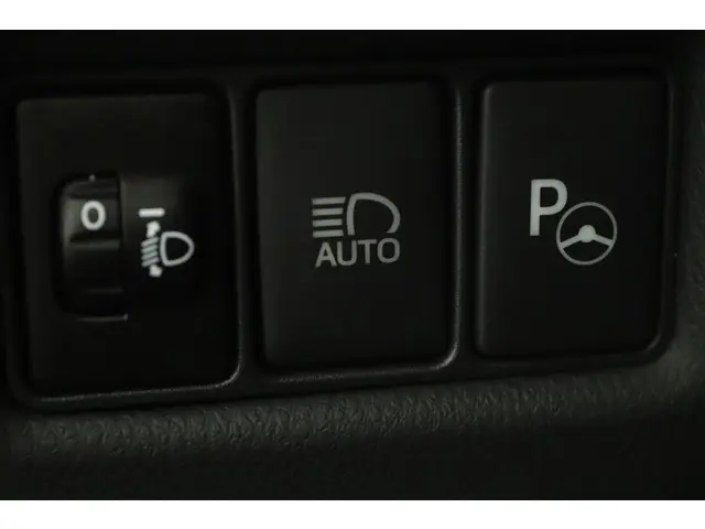 Toyota C-HR 1.8 Hybrid Style 2021 Hybride Benzine 29