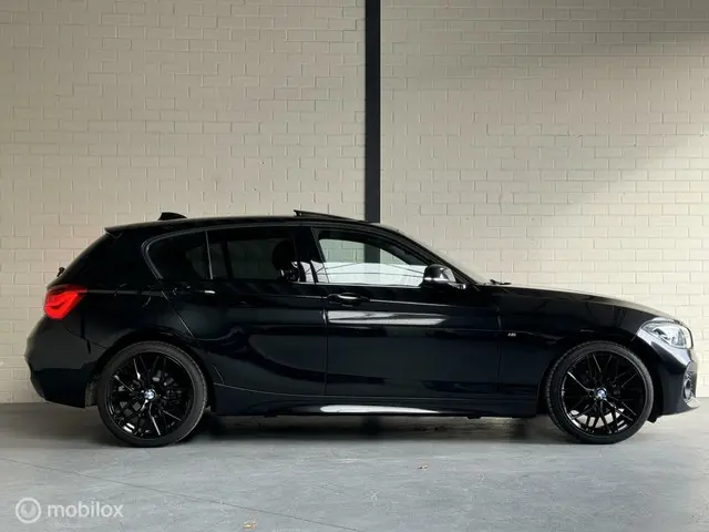 BMW 1 Serie 118i M-sport Pano Leder Led 2018 Benzine 8