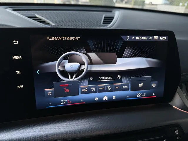 BMW X1 xDrive25e M SPORT 2025 Hybride Benzine 22