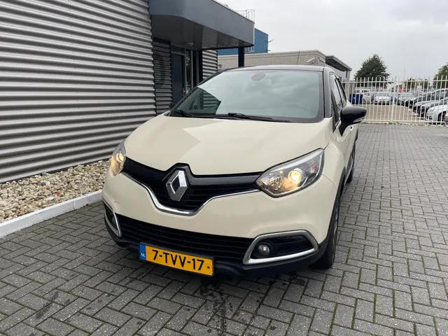 Renault Captur 1.2 TCe Dynamique |automaat| 2014 Benzine 2