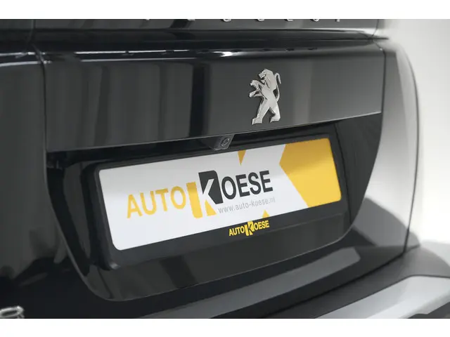 Peugeot 2008 PureTech 130 Active Pack 2023 Benzine 4