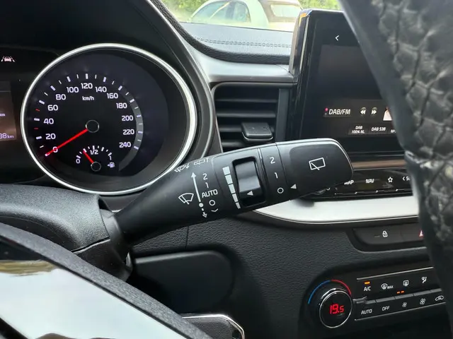 Kia Ceed 1.4 T-GDi DynamicLine 1e eigenaar 2020 Benzine 20