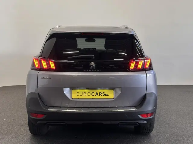 Peugeot 5008 1.2 Aut. PureTech Allure Pack 2022 Benzine 9
