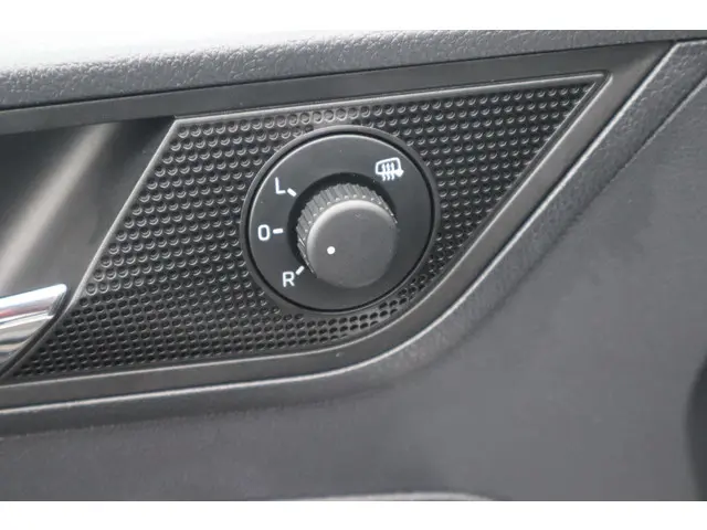 Škoda Rapid 1.2 TSI Greentech Edition 2017 Benzine 19