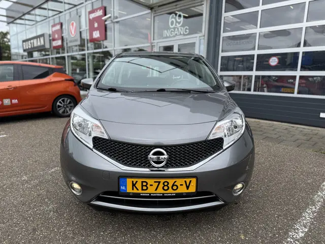 Nissan Note Automaat 1.2 DIG-S Acenta PDC 2016 Benzine 2