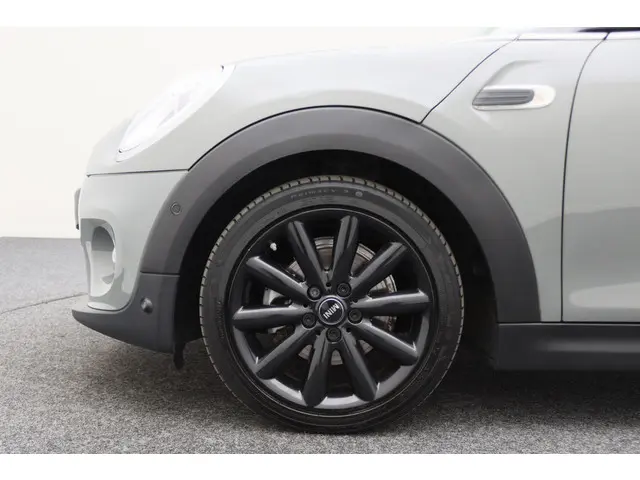 MINI Cooper Mini 1.5 Chili Business 2018 Benzine 22
