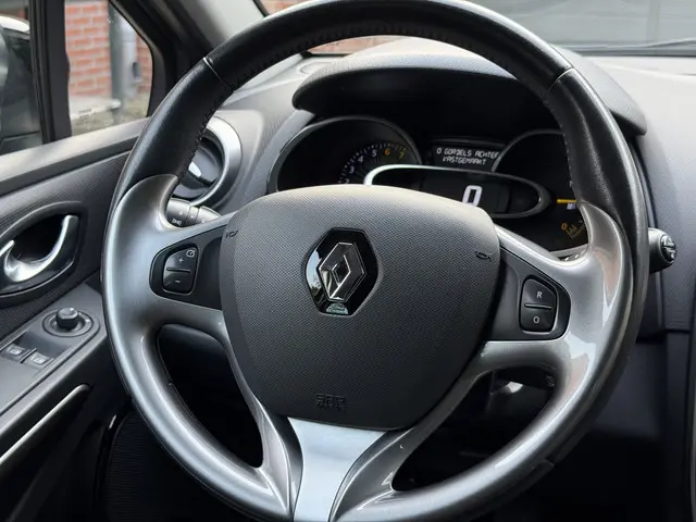 Renault Clio 0.9 TCe ECO Night&Day 2016 Benzine 15