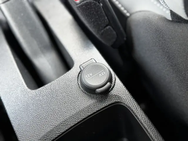 Citroën C3 1.2 Turbo 100pk Max 2025 Benzine 23