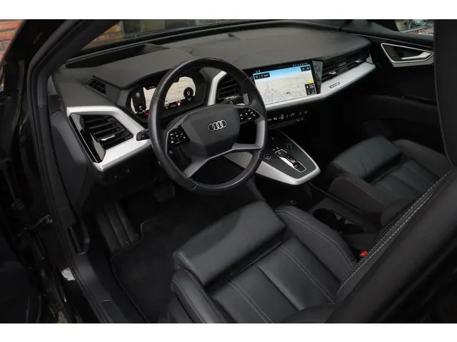 Audi Q4 e-tron 45 quattro 77 kWh 2023 Elektrisch