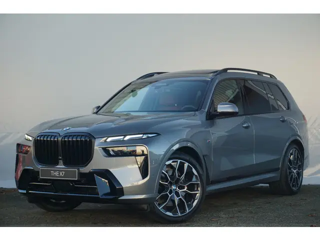 BMW X7 xDrive40i 2026 Benzine 40