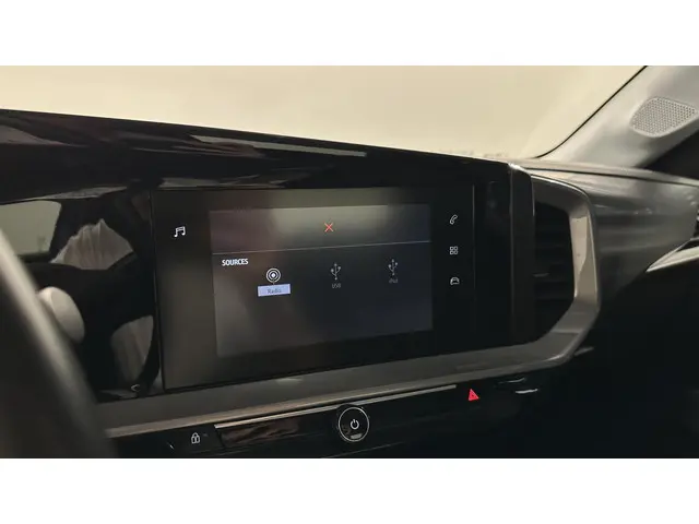 Opel Mokka 1.2 Edition CRUISE LM LED. 2022 Benzine 28