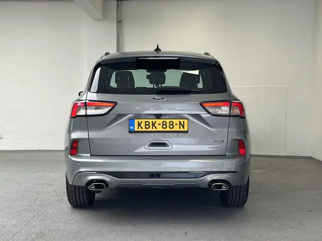 Ford Kuga 2.5 PHEV ST-Line 2023 Hybride Benzine 12