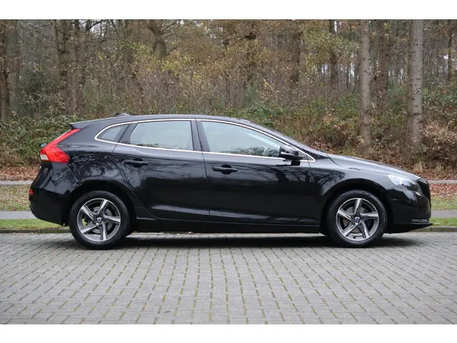 Volvo V40 2.0 D2 Summum Business 2015 Diesel 7