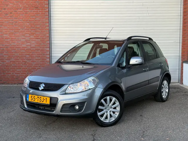Suzuki SX4