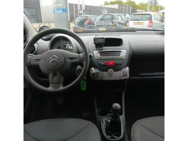 Citroën C1 1.0 Tendance 2013 Benzine 8
