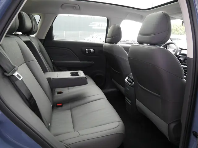 Leapmotor B10 Design ProMax 67.1 kWh 2025 Elektrisch 12