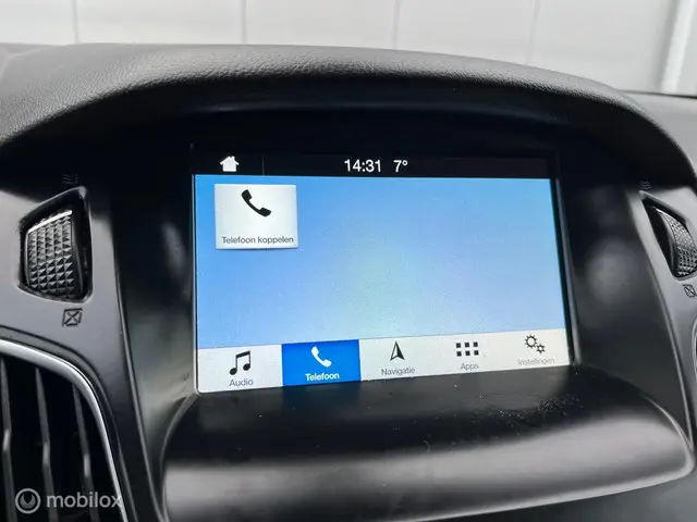 Ford Focus Wagon 1.0 Lease Edition 2017 Benzine 12