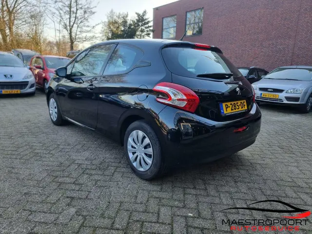 Peugeot 208 1.0 VTi Access 2014 Benzine 5
