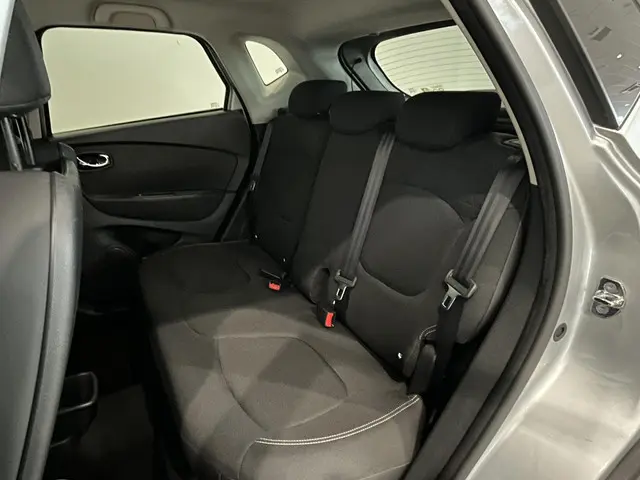 Renault Captur 0.9 TCe 90 Limited 2016 Benzine 8