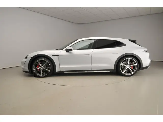 Porsche Taycan Cross Turismo 4S 93 kWh 2022 Elektrisch 2